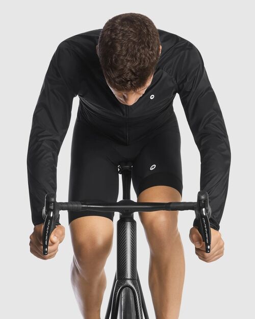 ASSOS CHAQUETA MILLE GT WIND C2 BLACK SERIES S